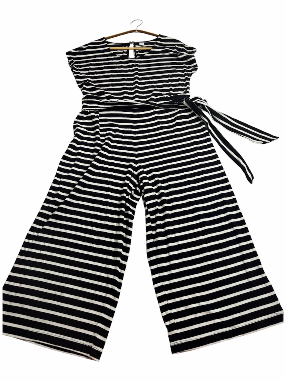 Old Navy Black & White Striped Wide-Leg Jumpsuit with Waist Tie. Size MP